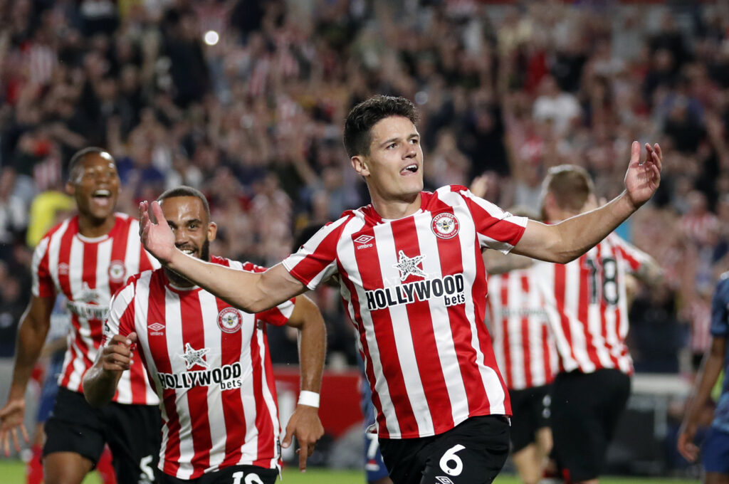 Premier League - Brentford v Arsenal Premier League - Brentford v Arsenal